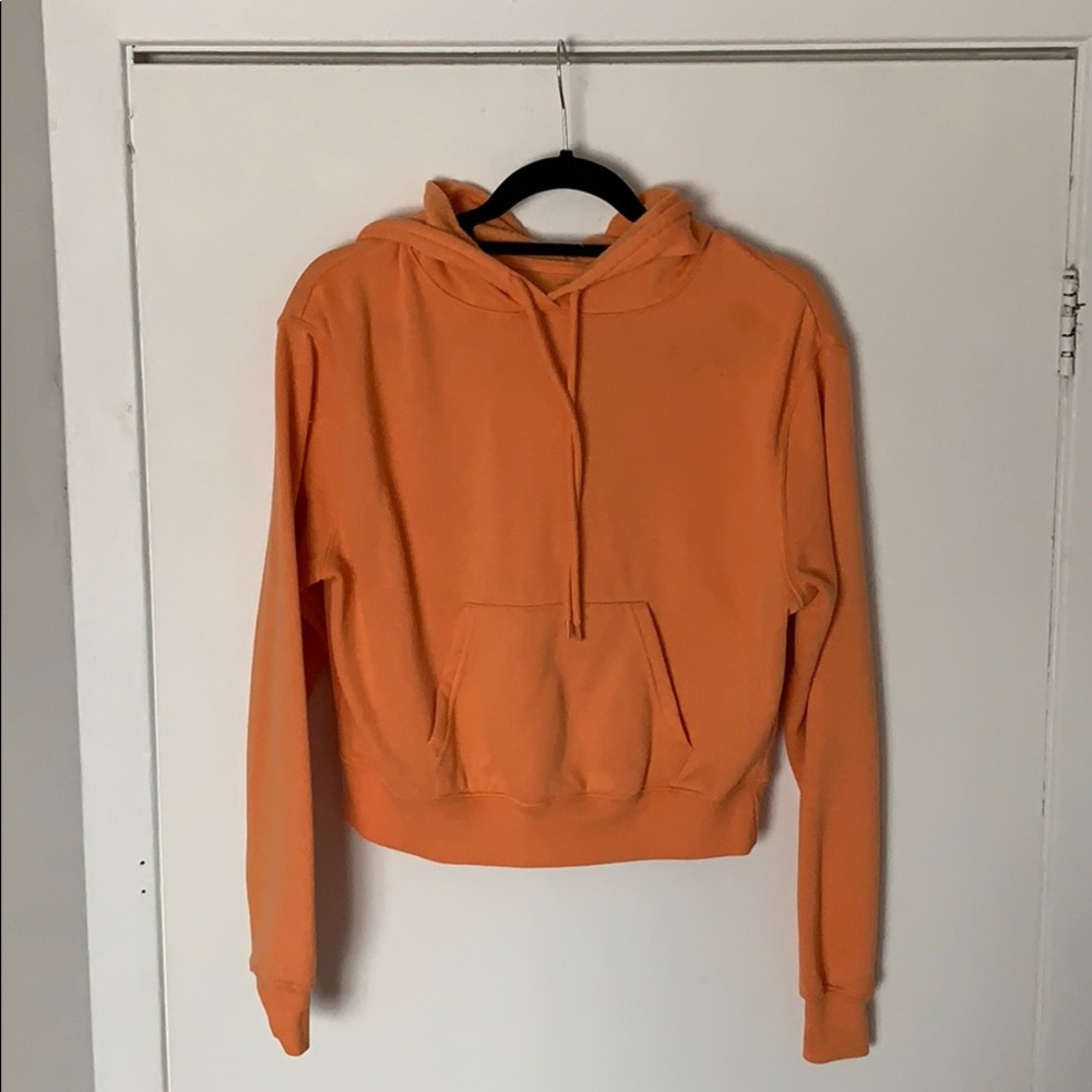 Cropped hoodie